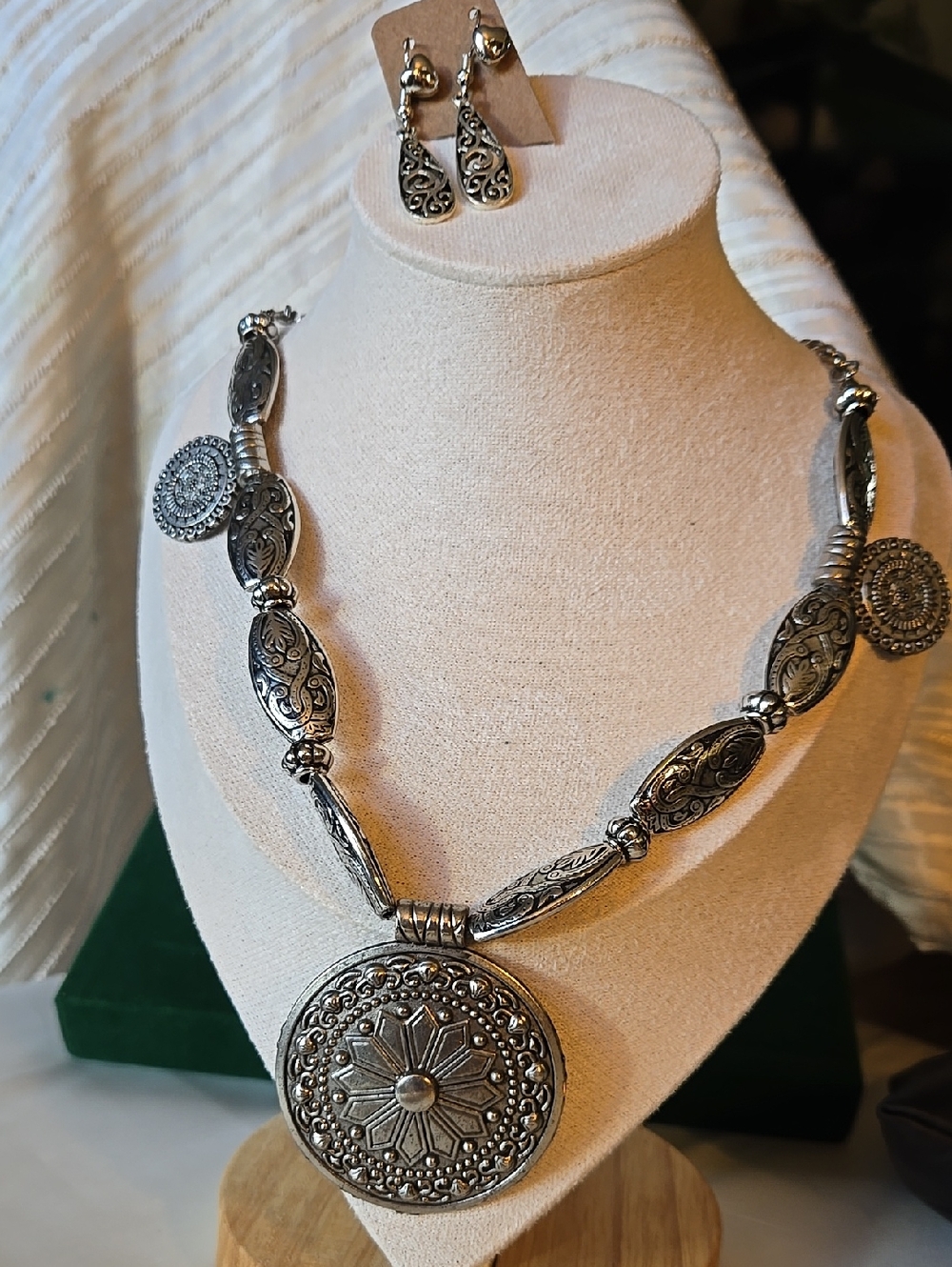 Intricate Silver-Tone Medallion Necklace & Earring Set